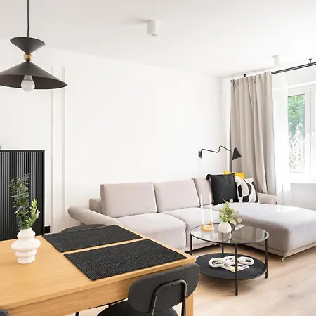 Forest Apartment